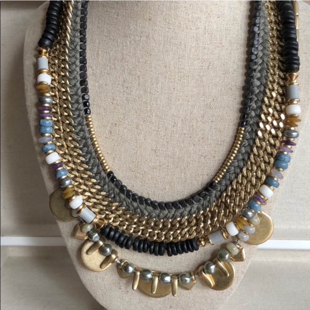 Stella & Dot Colette statement necklace